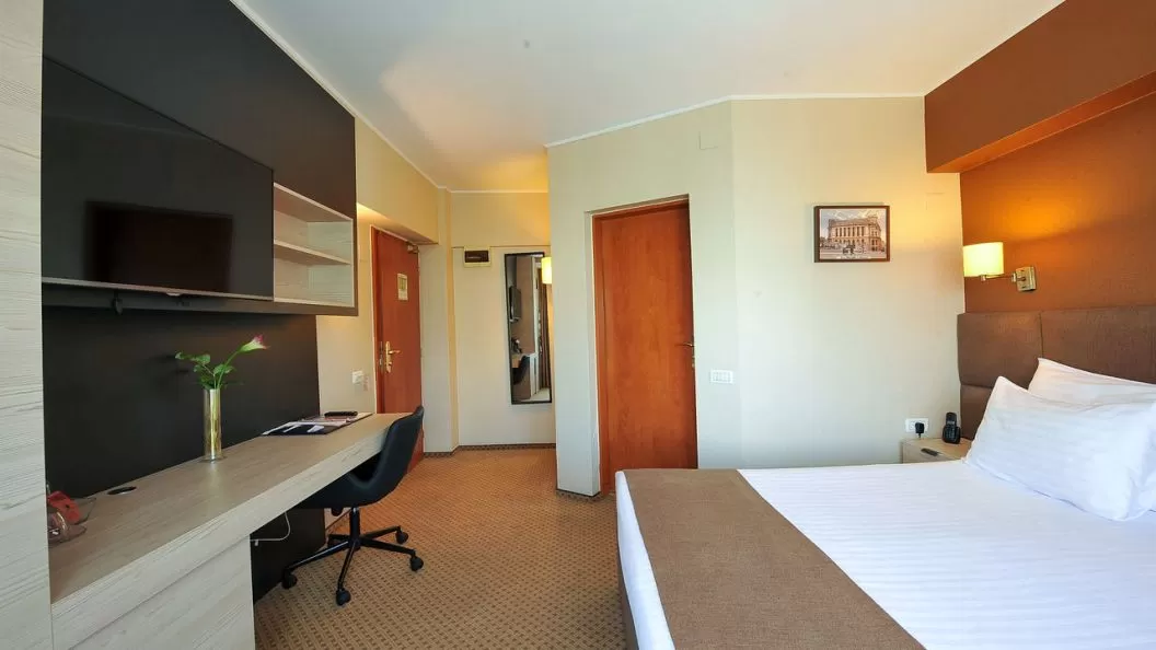 Cazare 2023 Bucuresti Hotel Crystal Palace****