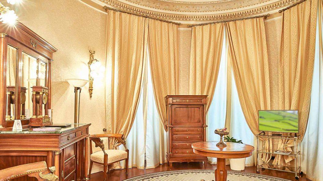 Cazare 2025 Bucuresti Grand Hotel Continental***** 