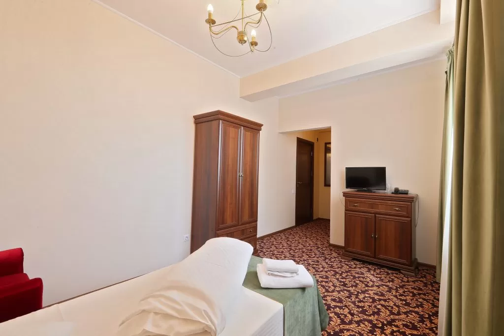 Cazare 2025 Oradea  Hotel Impero