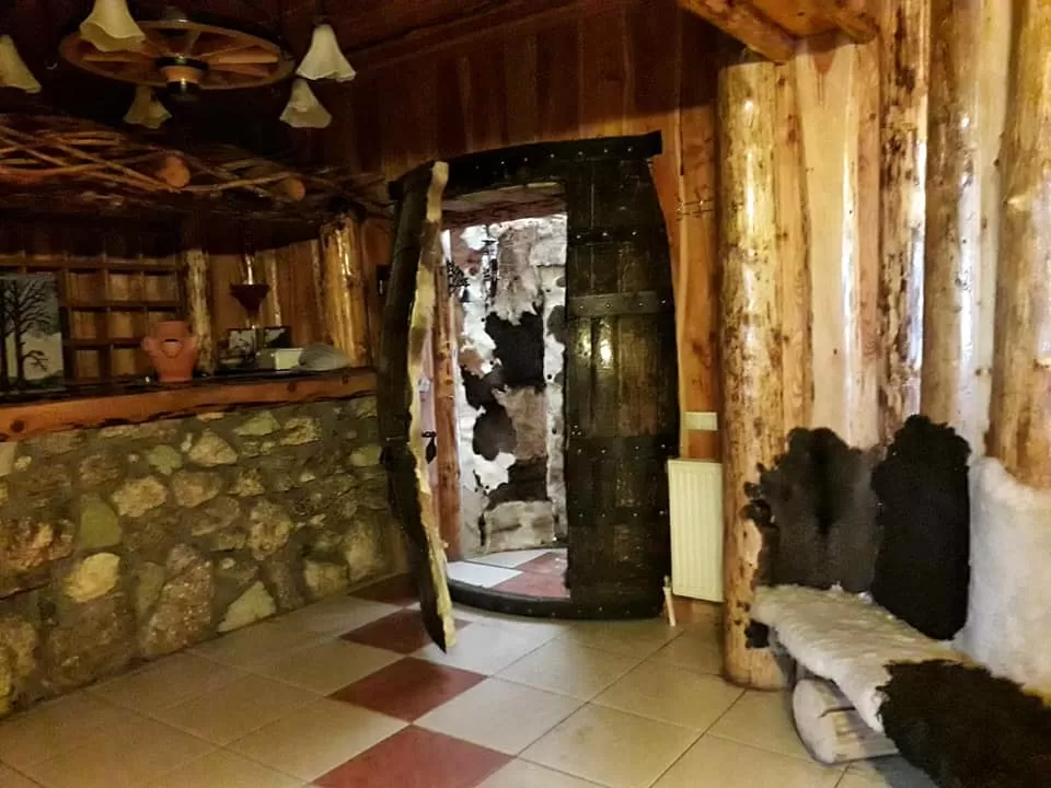Splendoarea Bujorului de Munte in Muntii Ciucas