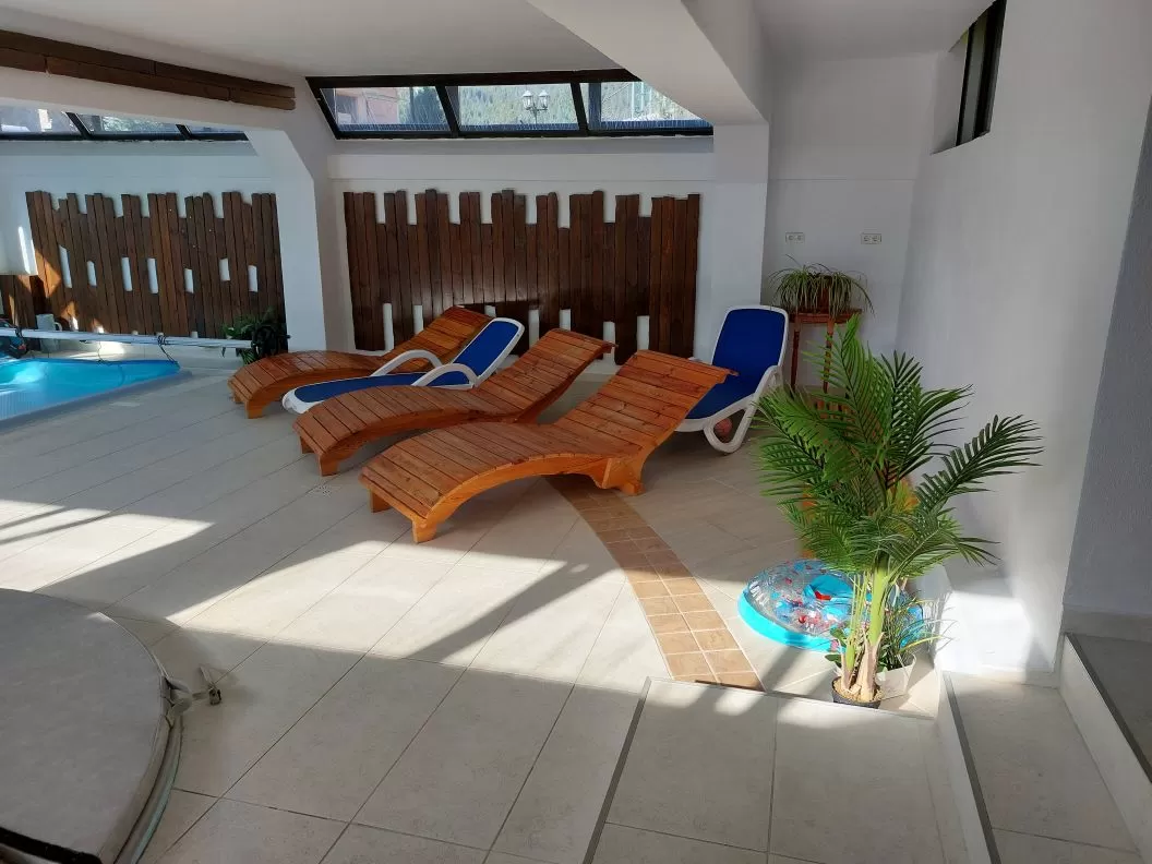 Vacanta schi 2023-2024 in Muntii Sureanu Hotel Resort Sfantul Petru****