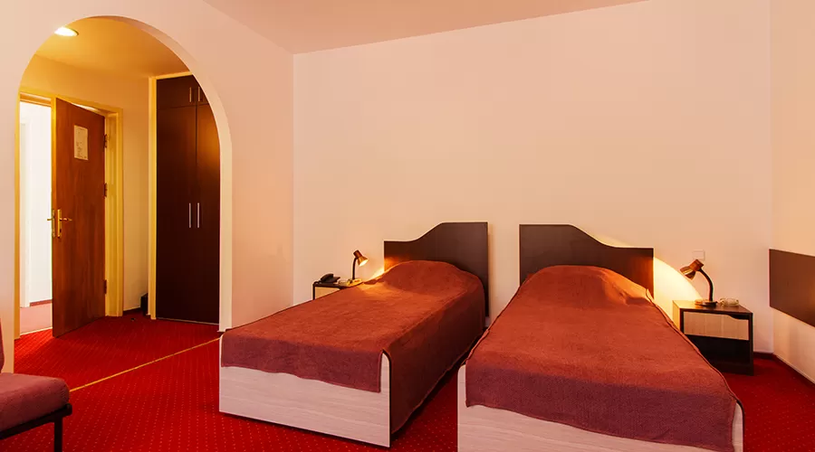 Oferta Speciala Odihna si Relaxare Caciulata Vile Liliacul Trandafirul