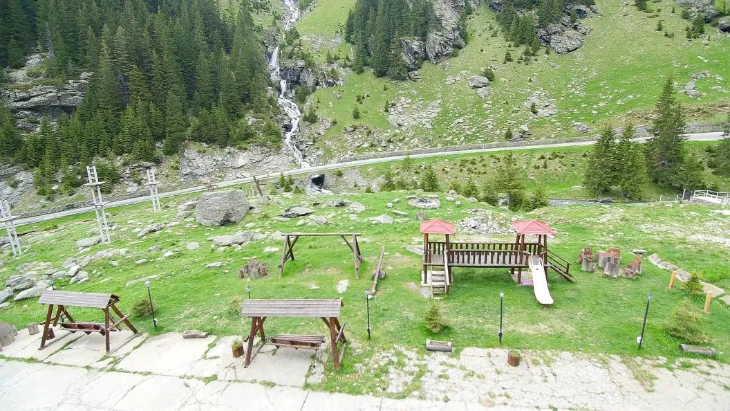 Sejur odihna 2024 Transfagarasan Hotel Paraul Capra***