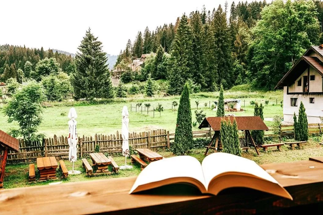 Sarbatori de Pasti si 1 Mai in Bucovina Voronet Pensiunea Blumenhof****