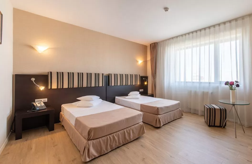 Cazare 2025 Bucuresti Hotel Parliament