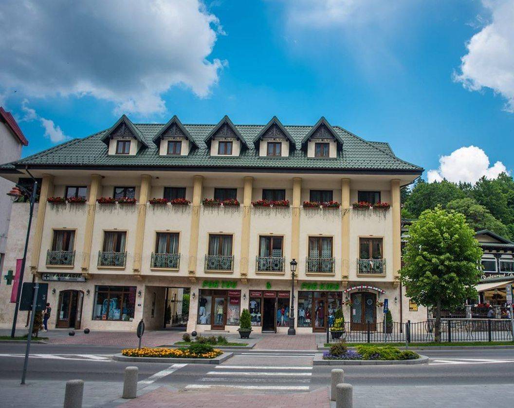 Sejur odihna 2025 Sinaia Hotel Bucegi***