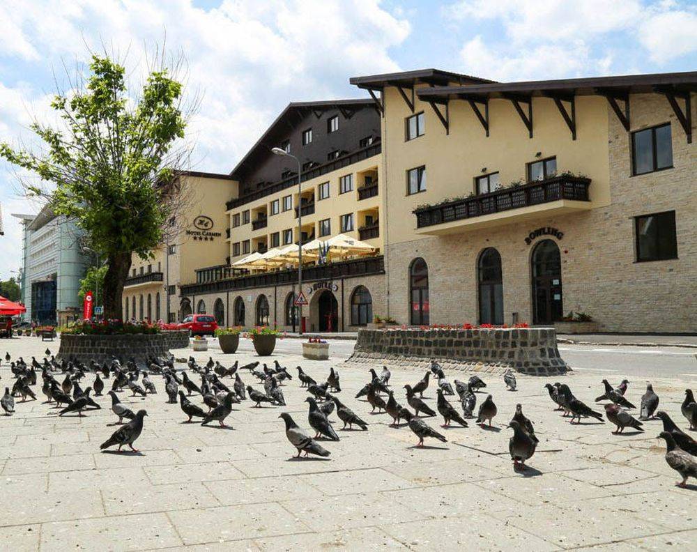 Sarbatori de Pasti 2025 Predeal Hotel Carmen 