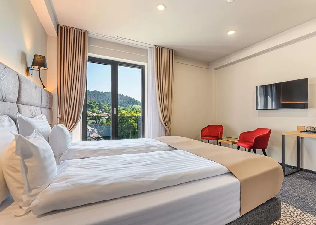 Sejur odihna 2024 in Bucovina Gura Humorului Hotel Dukat