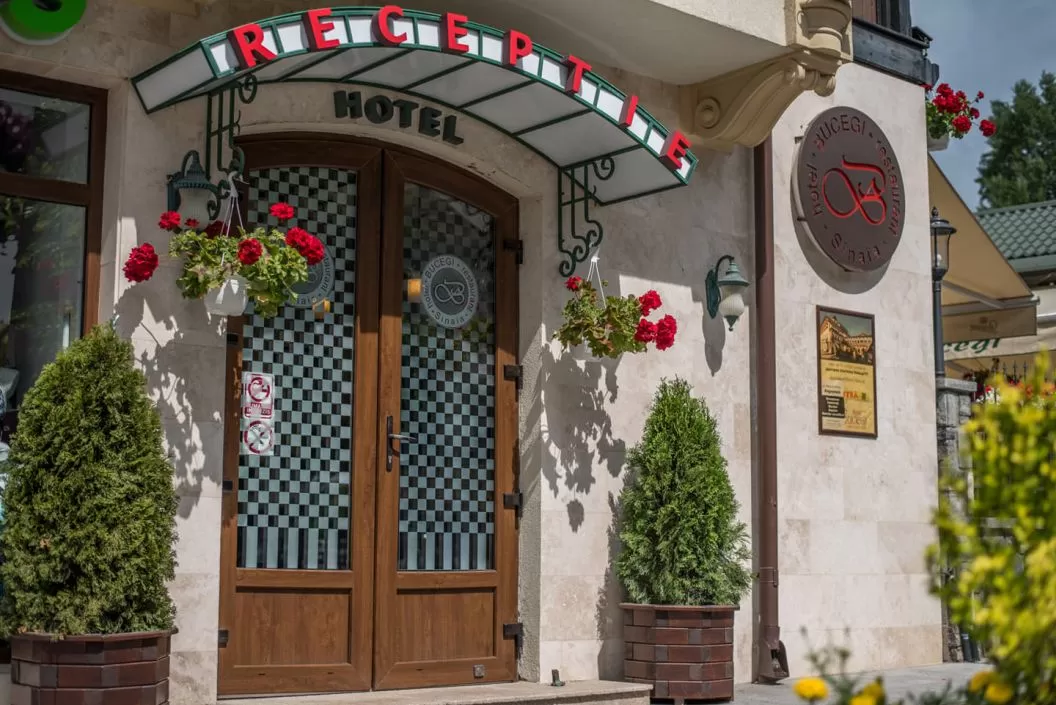Sarbatori de Pasti 2025 Sinaia Hotel Bucegi***
