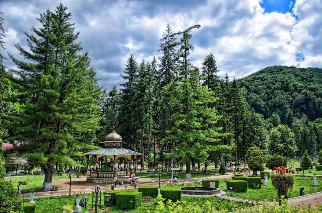 Sfantul Andrei si Ziua Nationala 2023 in Slanic Moldova Hotel Venus**