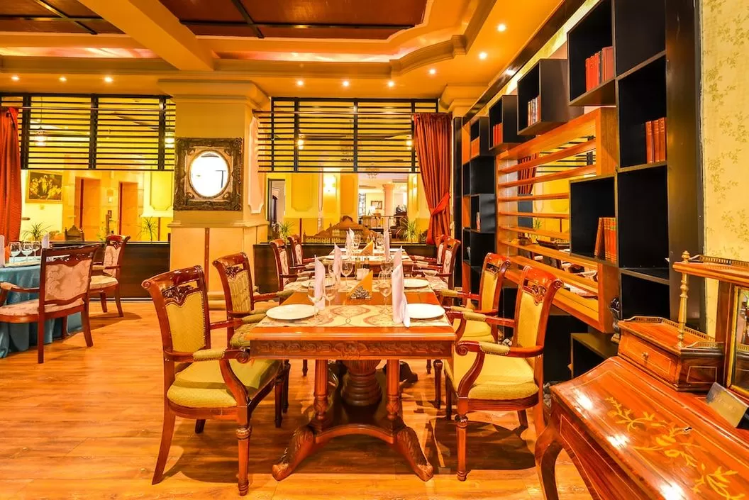 Cazare Bucuresti Phoenicia Grand Hotel****