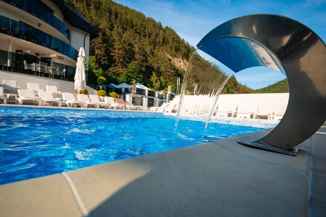 Revelion All Inclusive 2026 Margininea Sibiului Rasinari Hotel Carpentiere Arena SPA