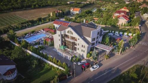 Cazare 2023-2024 Oradea Hotel Silver****