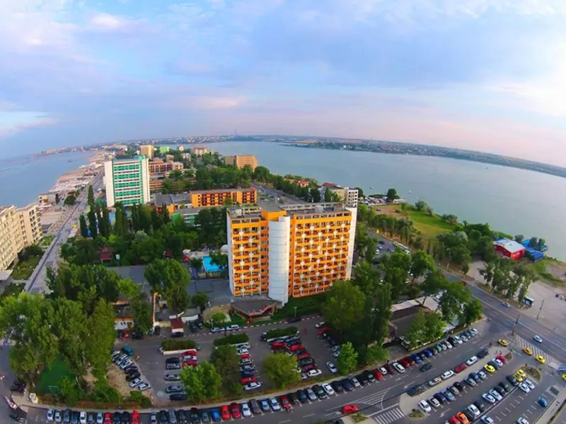 Sejur litoral 2024 Mamaia Hotel Majestic