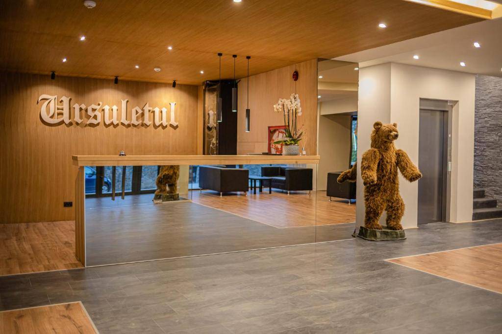 Sarbatori de Craciun 2024 Predeal Hotel Ursuletul
