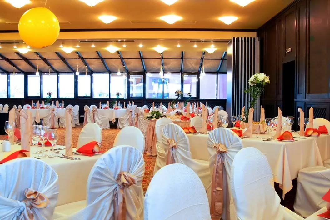 Cazare 2023 Bucuresti Hotel International Bucharest****