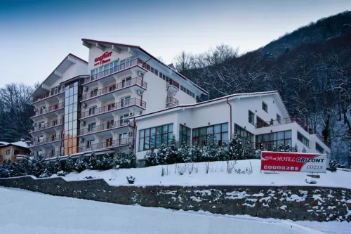 Revelionul Intarziatilor 2026 Caciulata Hotel Orizont Cozia