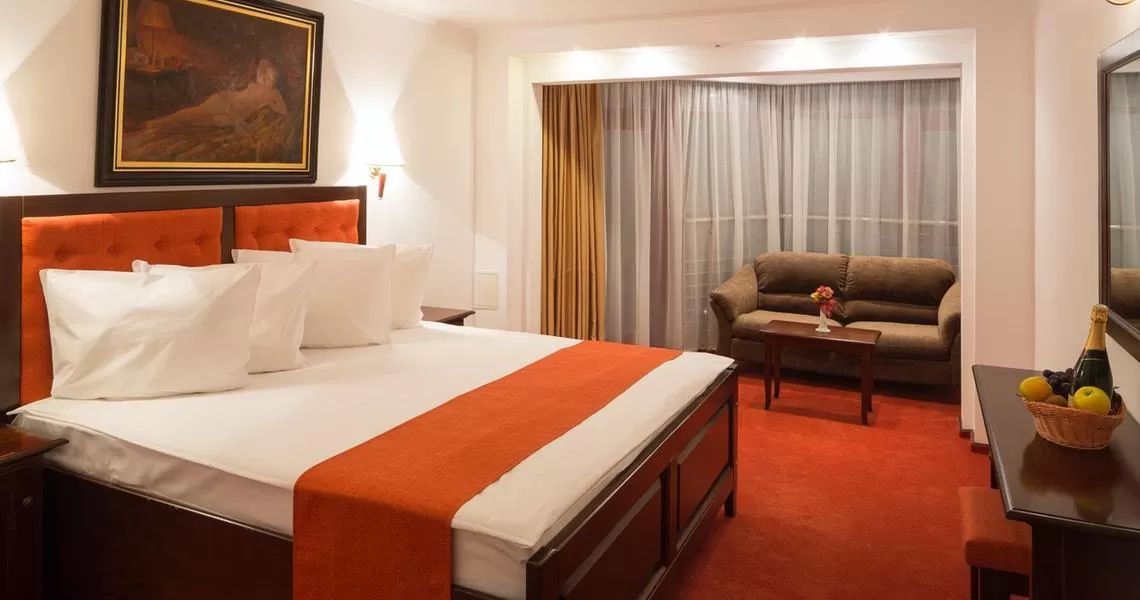 Vacanta schi 2023 Poiana Brasov Hotel Piatra Mare**** 