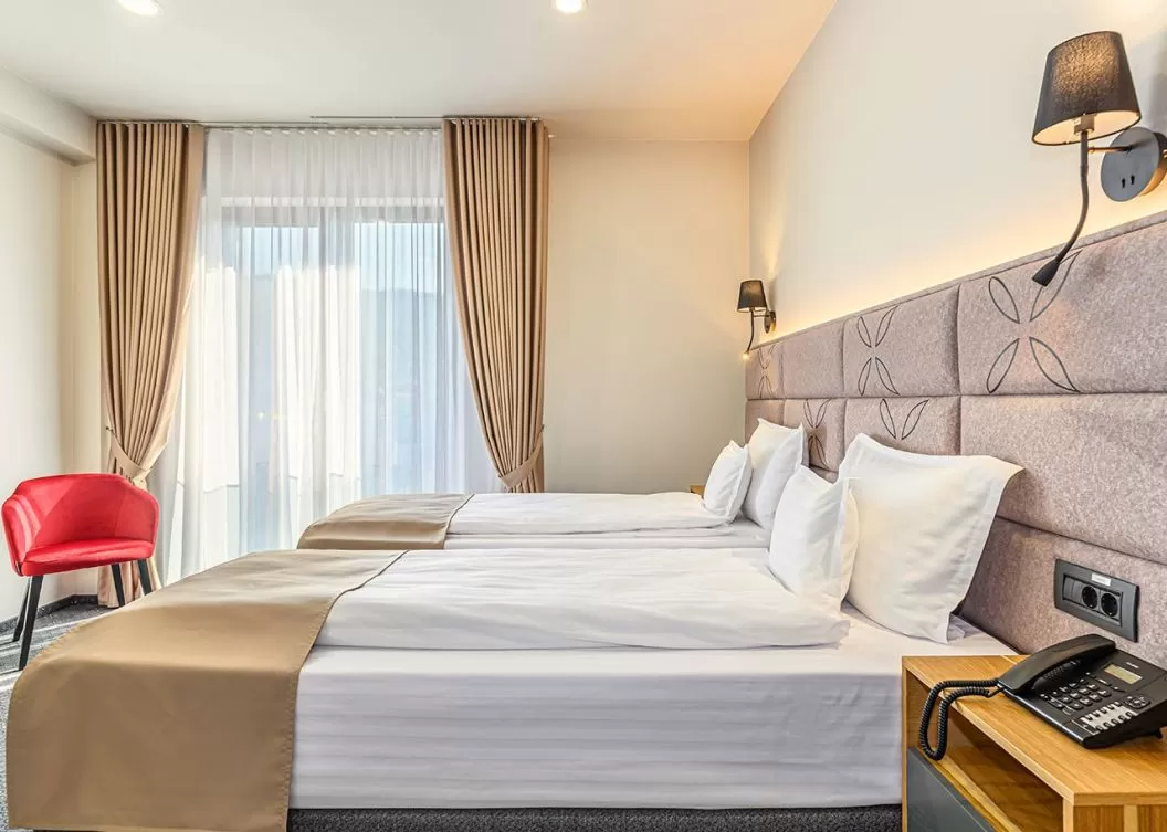 Sejur odihna 2024 in Bucovina Gura Humorului Hotel Dukat